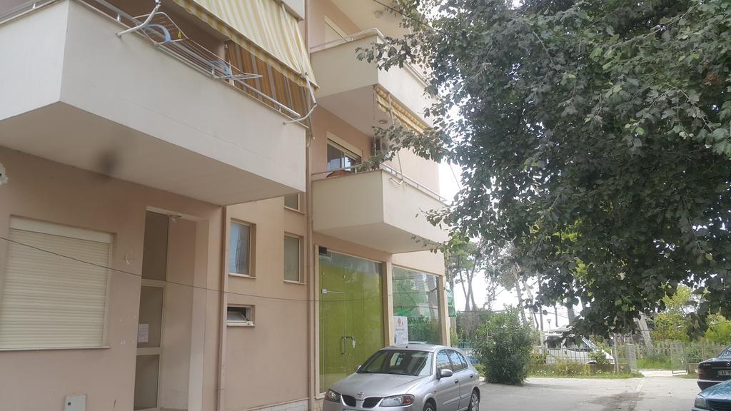 Splendido Apartmens Golem Durres Buitenkant foto