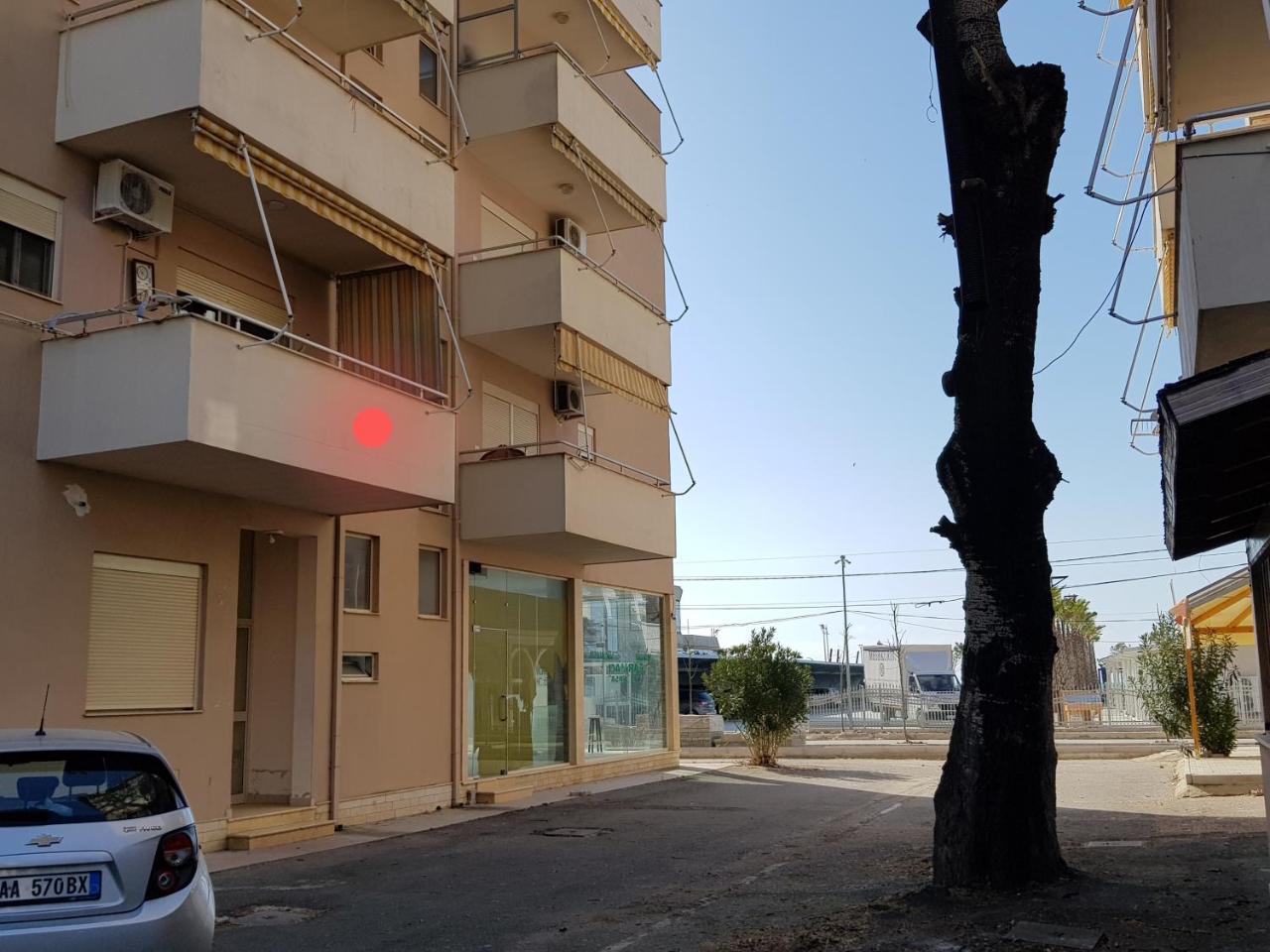 Splendido Apartmens Golem Durres Buitenkant foto